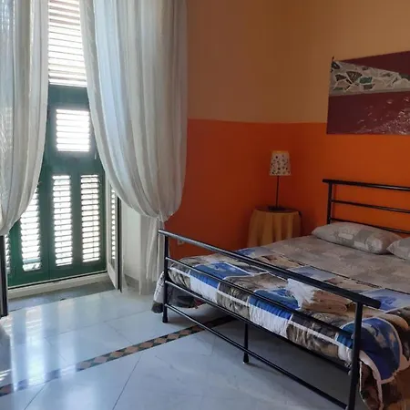 Casa Parthenope * Сан-Джорджо-а-Кремано